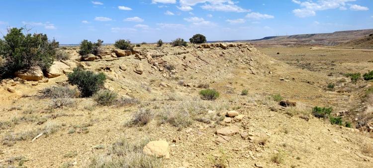 Scenic Duchesne County Utah -  160  acres - Dinosaur Fossil area???