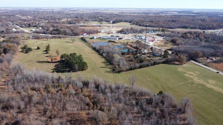 37 +/- acres adjoining US 160 and CR 480 in Butler County, MO