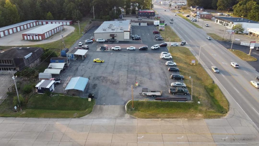 Exceptionally Visible Commercial Lot For Sale in Poplar Bluff, MO
