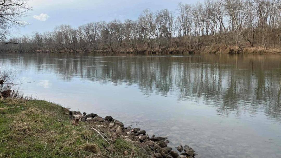 Cumberland River Property with Utilities Installed For Sale