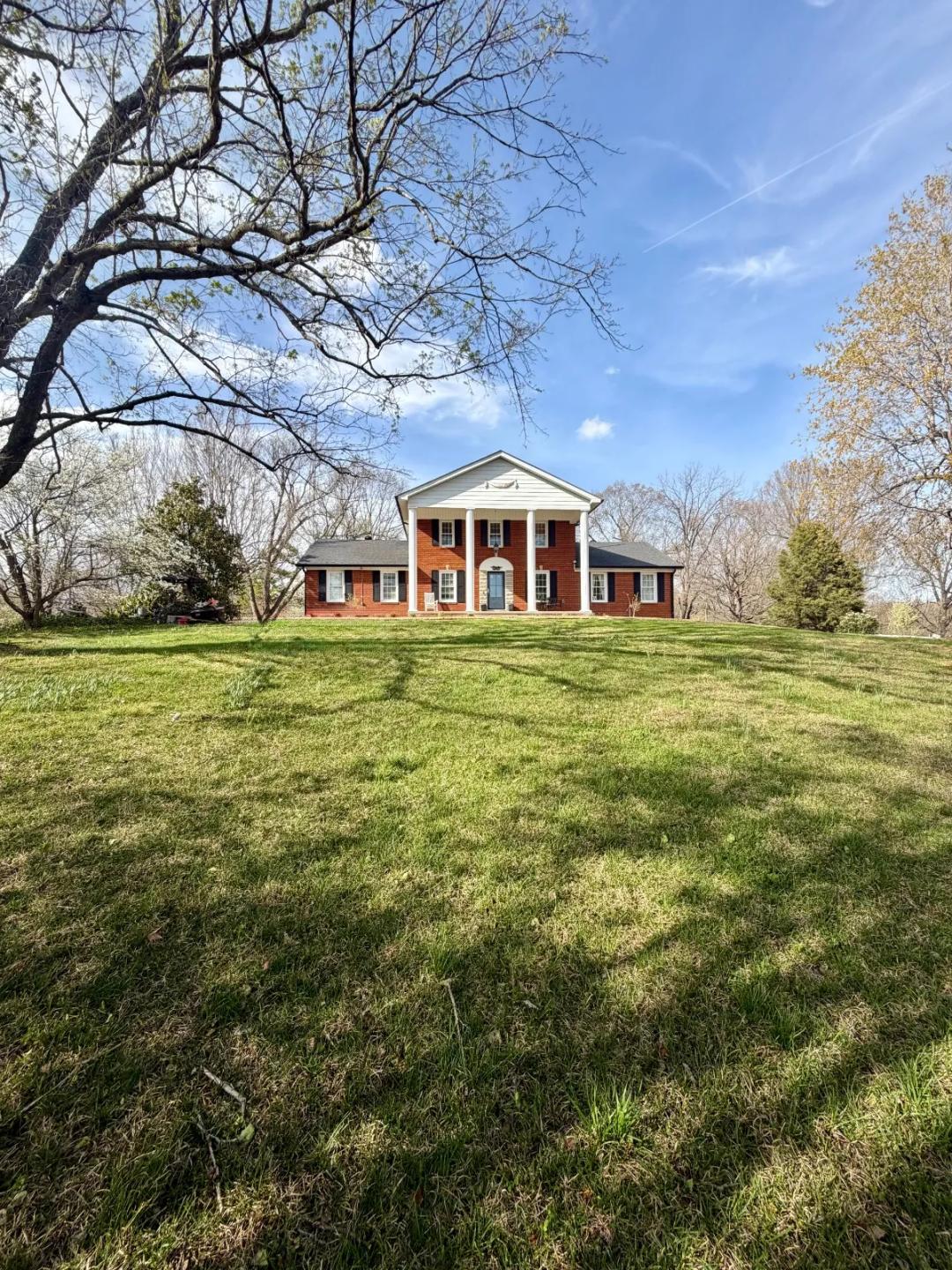 4 Bedrooms1.5 Bathroom on 5.53 Acres at 2935 State Route 70 W