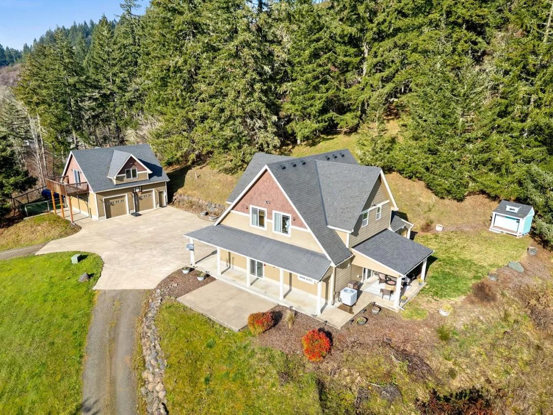 18101 Willamina Creek