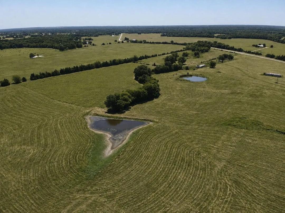 TBD CR 33500 Sumner, TX 75486