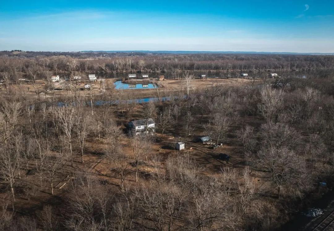 Mississippi River Retreat