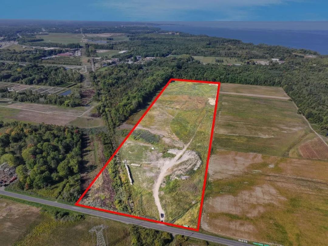 28 Acres Cleared Industrial Land - Perry Park Frontage