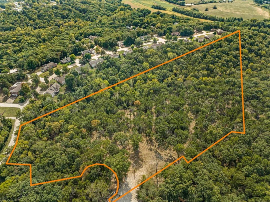 11.56±-Acre Tract at End of Cul-de-Sac with Great Build Potential – Cole County