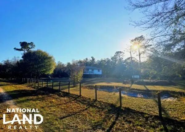 Arcadia Hobby Farm Acreage