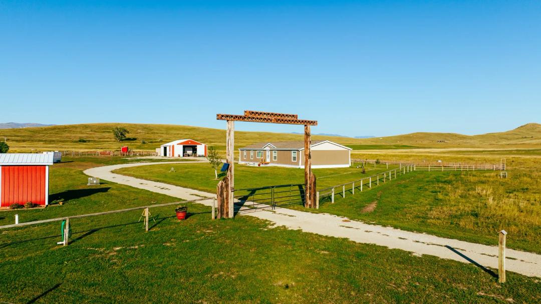 Meade Creek Hay Farm
