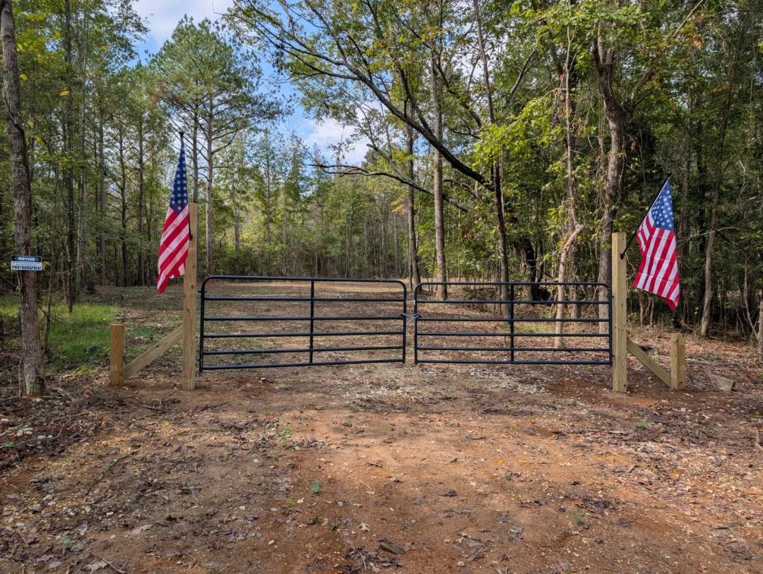Natchez Mini Farm
