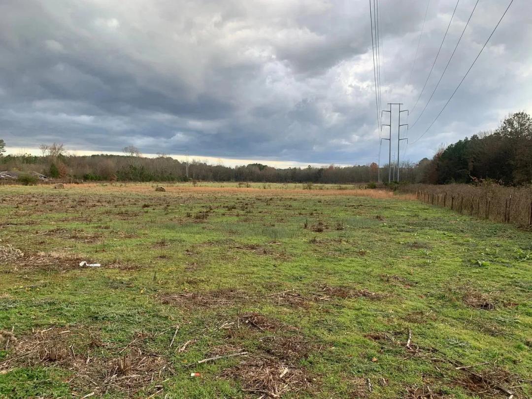21.38+/- Industrial/Commercial Opportunity