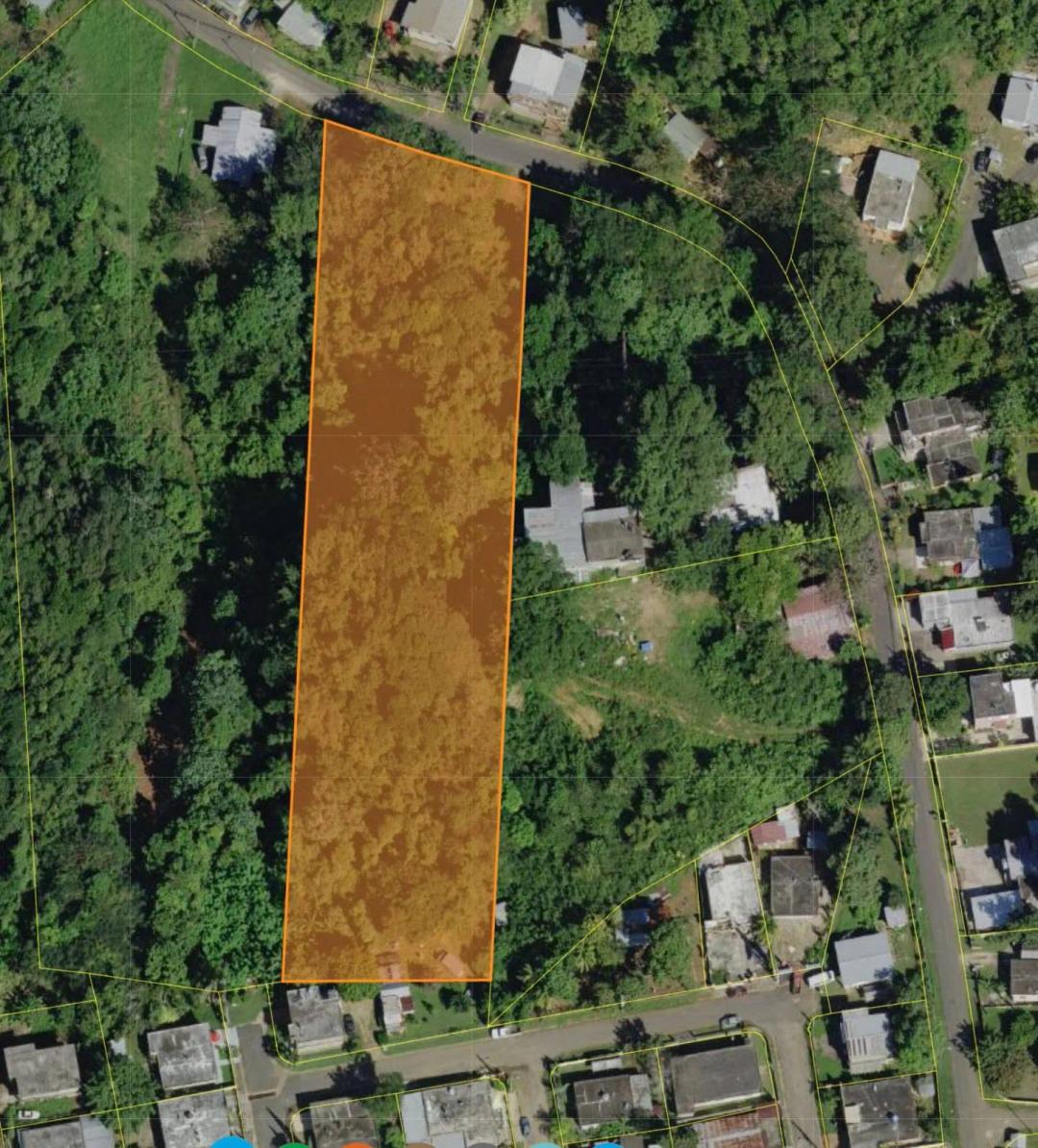 Spacious Lot in Arecibo with near State Highway