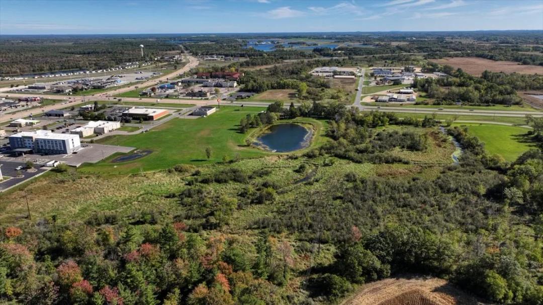 A Commercial/Residential Property Located Between Tomah and the Interstate!