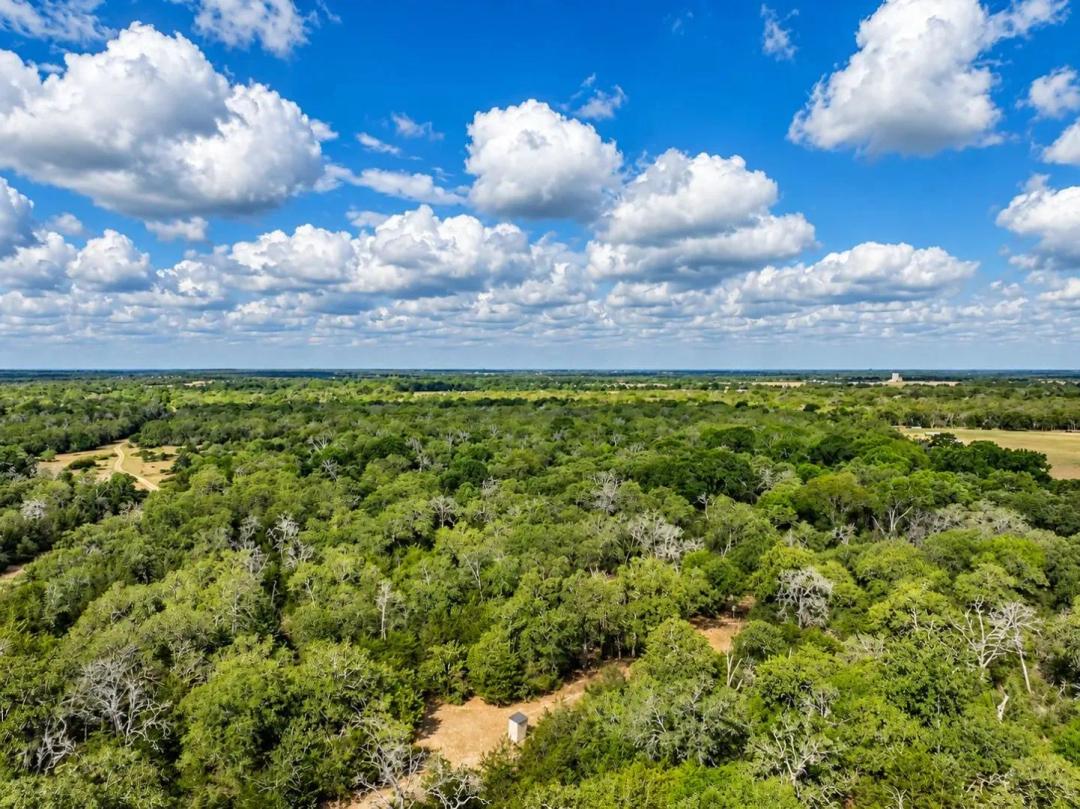 263± Acre Hunting & Ranch Retreat Near Hallettsville