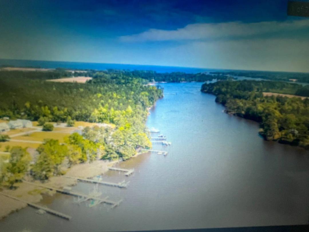 0.90 Acres at 110 Windtide Ln
