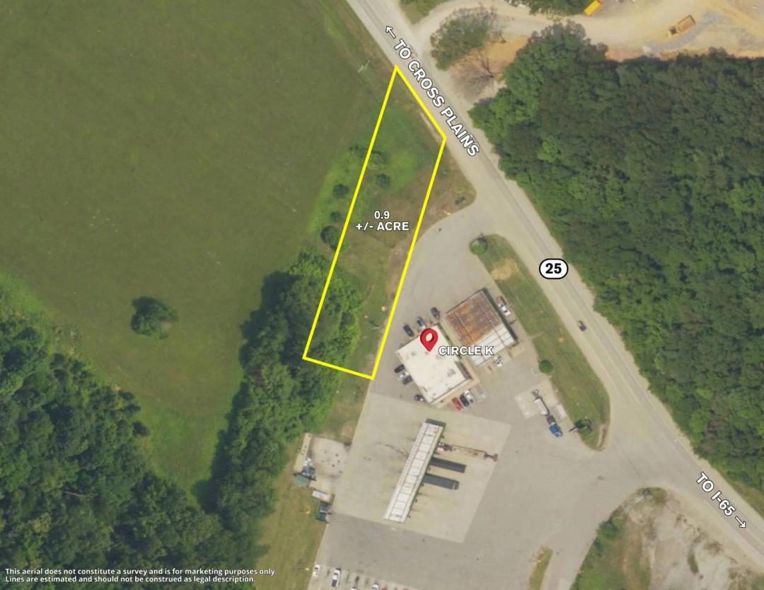 Commercial Lot Near I-65 in Cross Plains, TN
