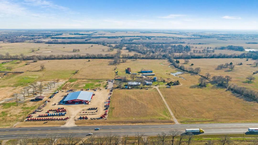 2.75 AC Commercial Development Opportunity – Paris, Texas