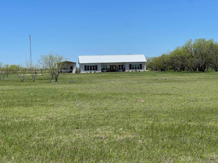 New Listing!!! 39.45 Acres & Home, Shackelford County