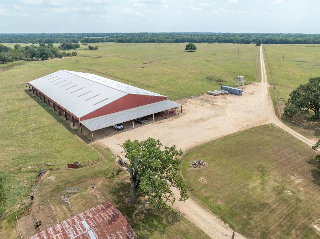 1135+- Acre Highway 82 Ranch