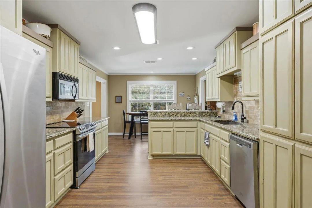 8980 County Road 156, Bluff Dale, Texas 76433