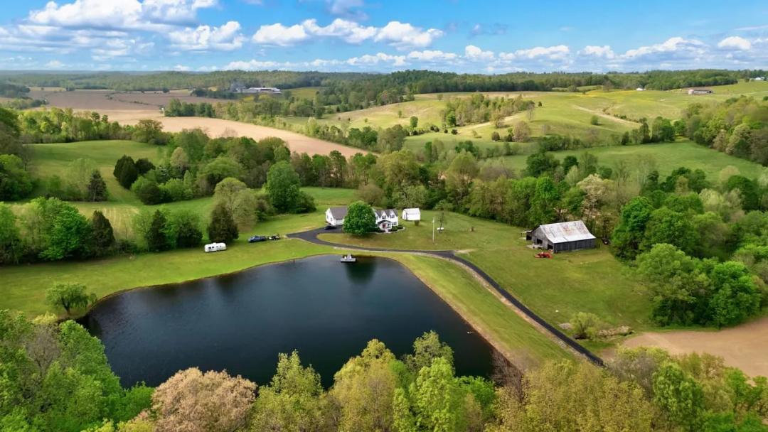 187 Acres with Private Lake and World Class Hunting in Kentucky | Ohio County Retreat