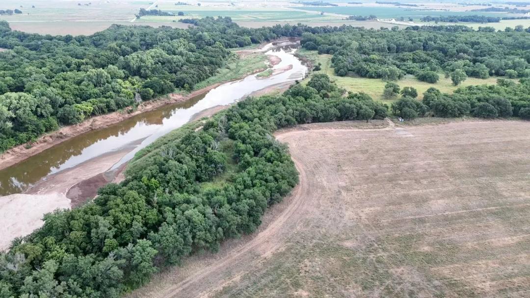 196 Acres with Salt Fork River Frontage in Kay County, Oklahoma