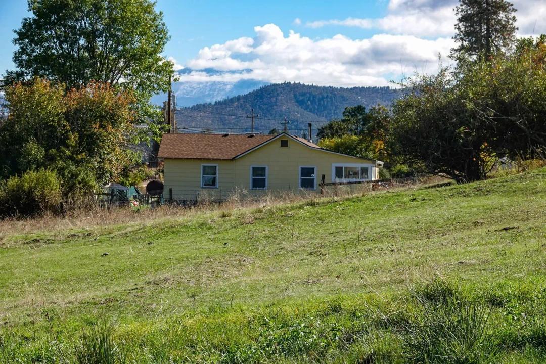 3501 S Hwy 3