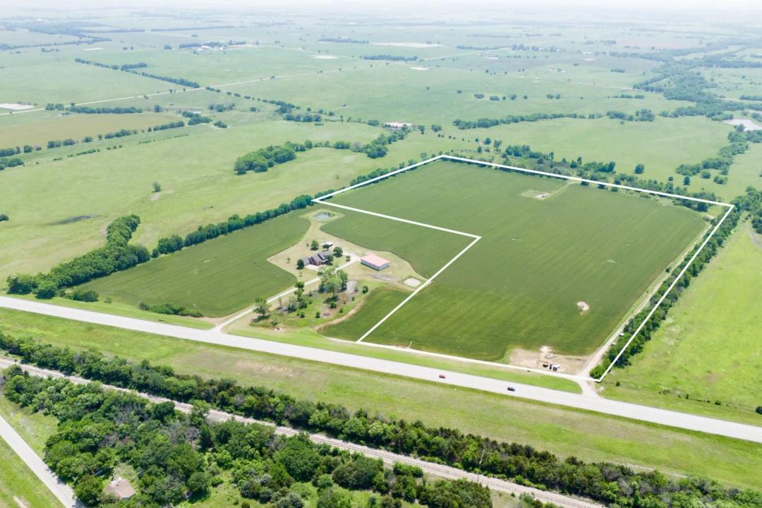 Custom Executive Estate on 15 acres in Montgomery County