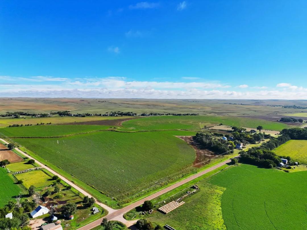 Irrigated & Pasture Opportunity near Lewellen & Lake McConaughy