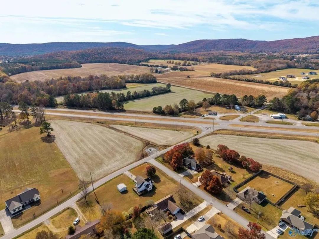 33 Acres US HIGHWAY 431