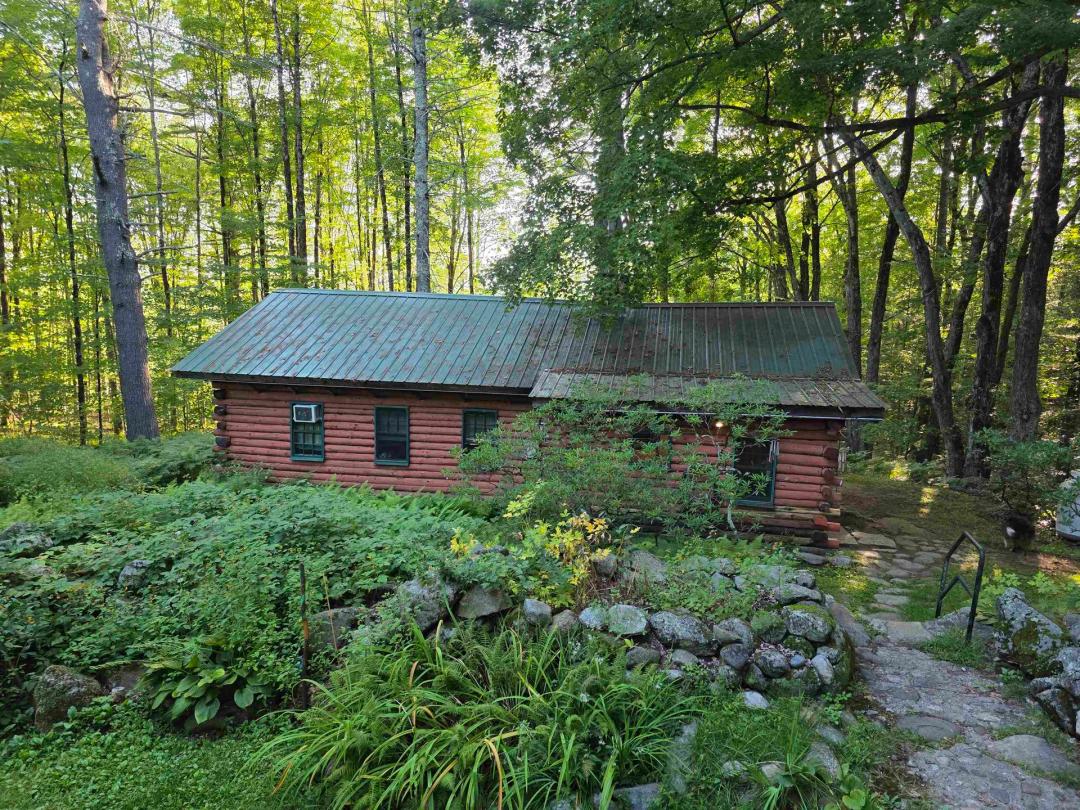 1 Bedroom1 Bathroom on 2.00 Acres at 135 Little Hill Road