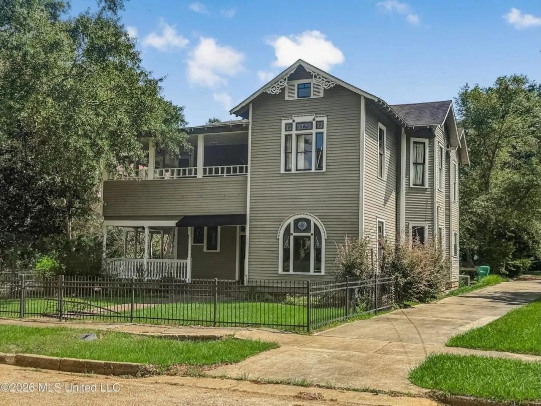 Large Historic Home for Sale in McComb MS
