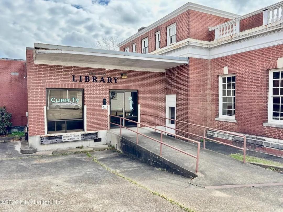 Historical Commercial Building in McComb MS