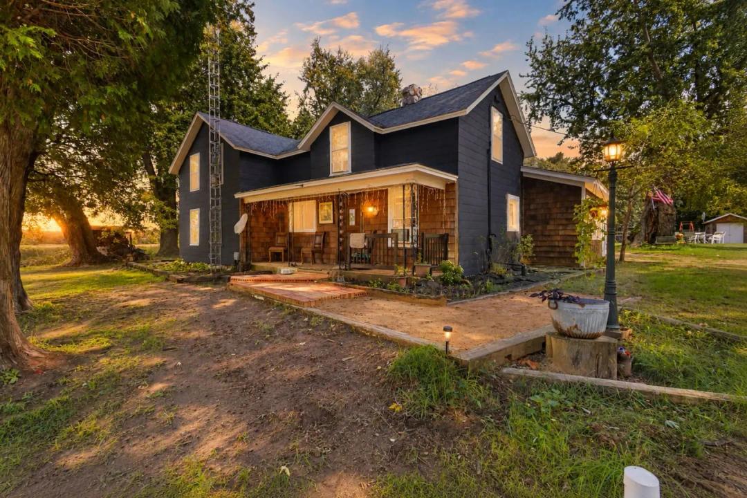 4-bedroom, 2-bath home is situated on 8.61+/- acres in the Town of Strongs Prairie, Adams County