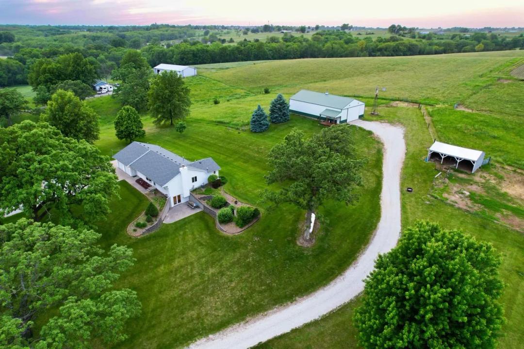 Listing #19457 - Indianola, IA