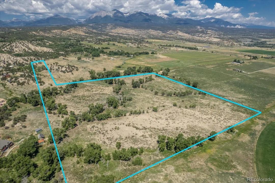 000 County Road 165, Salida