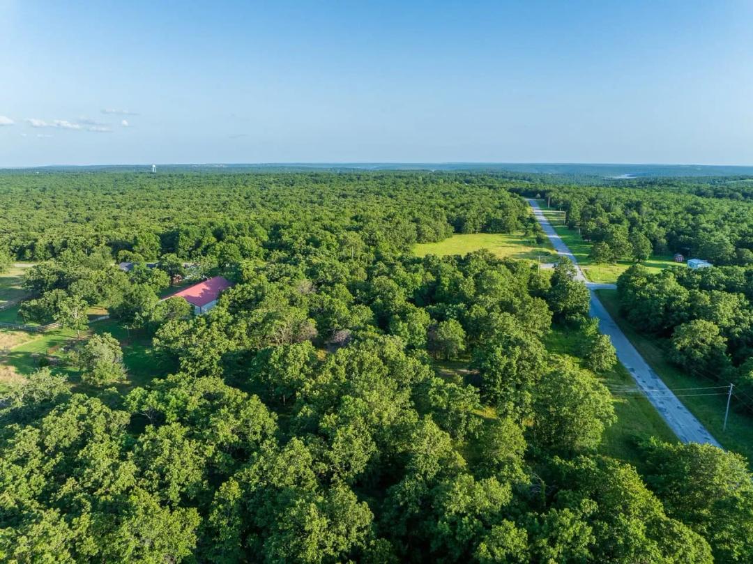 2 Ranch Land Road Skiatook, OK 74070