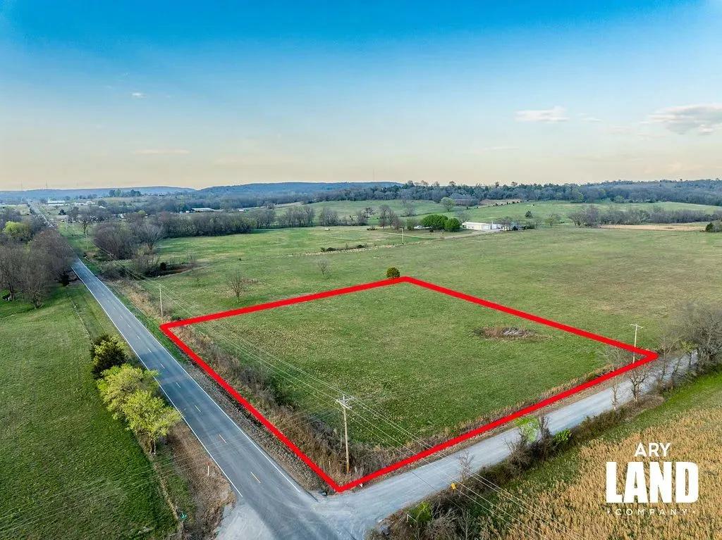 2 E 426 Road Pryor, OK 74361