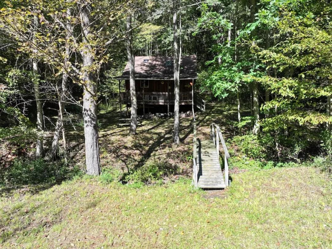 Cabin on 27 acres of Woodlands in Allegany NY 3352 Northeast Rd