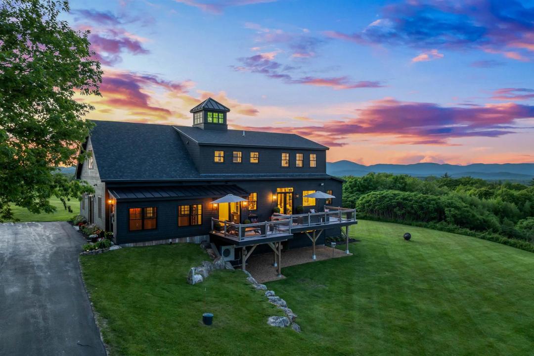 3 Bedrooms2.5 Bathroom on 22.86 Acres at 88 Bingham Road