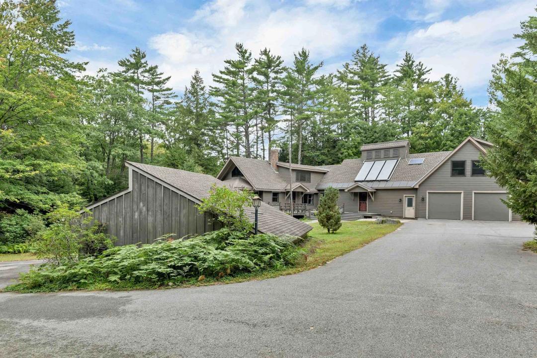 4 Bedrooms1 Bathroom on 3.50 Acres at 26 N Mayhew Turnpike