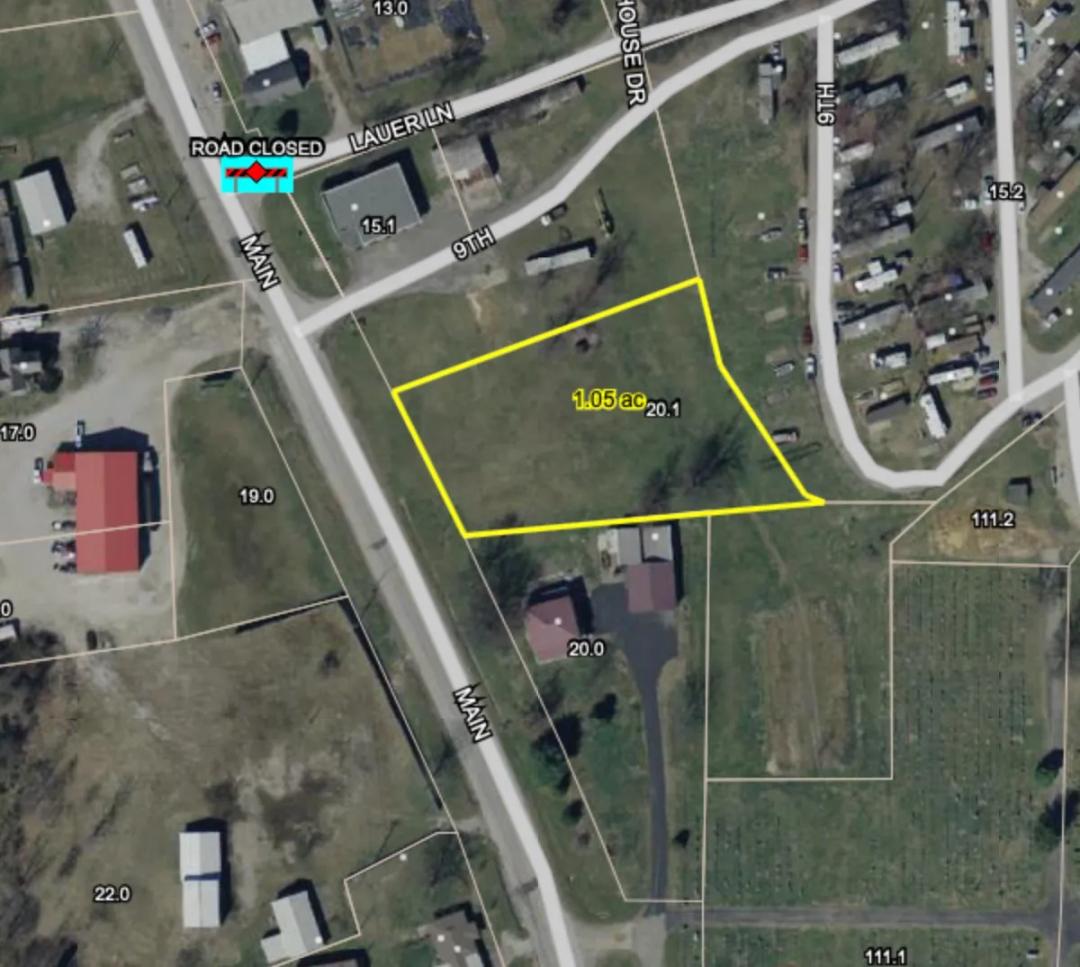 Great Commercial Location with a High Traffic Highway