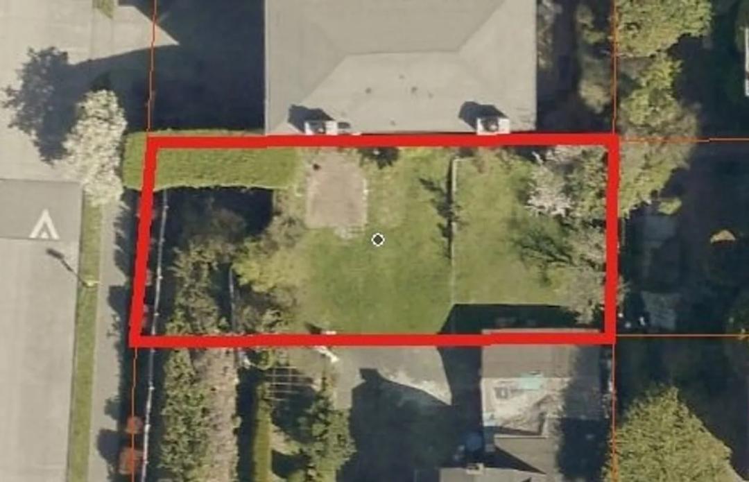 Seattle .09-Acre Investment Property