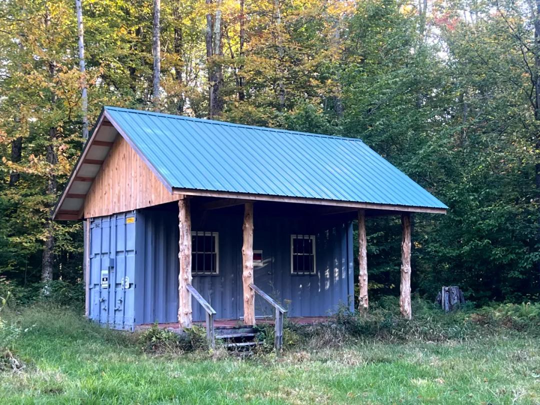 Recreational Getaway Bordering Fall Brook State Forest