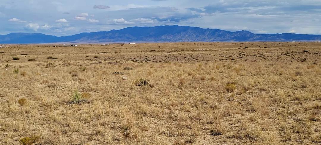 Sunny Central New Mexico - Camp - RV - Build