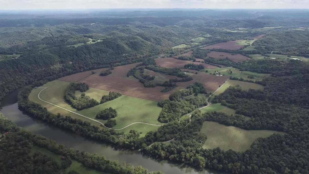 Cumberland River Property with Utilities Installed For Sale
