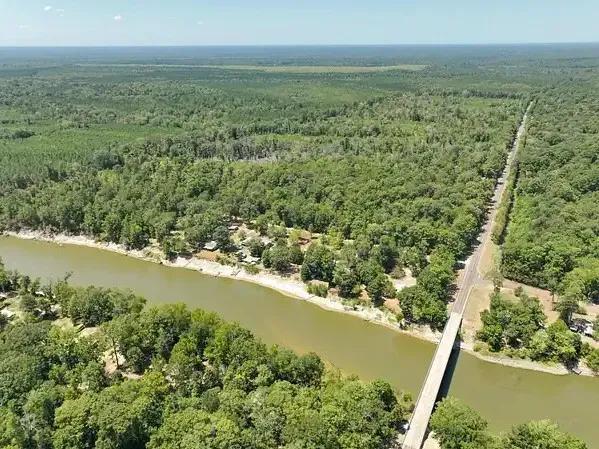 0.48‑Acre Lot in White Tail Ridge with Dirt Rd Access & Mobile‑Home Friendly in Woodville, TX