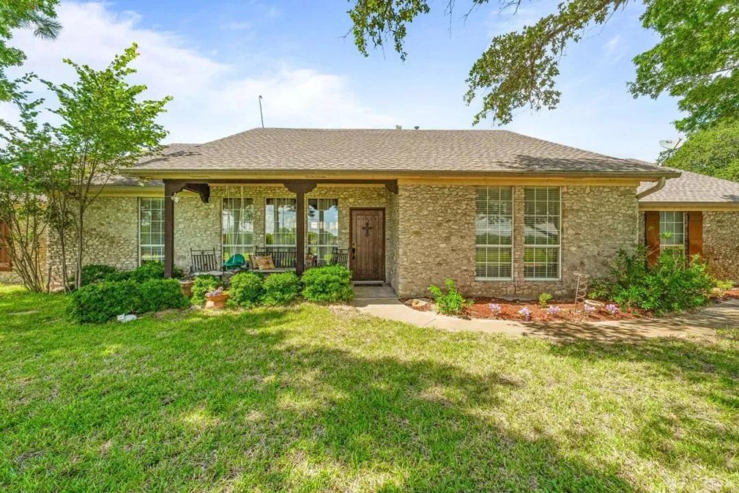 4951 N FM 51