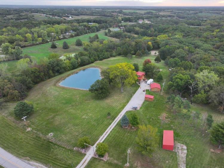 Wapello County, Iowa 18 Acres With Home For Sale