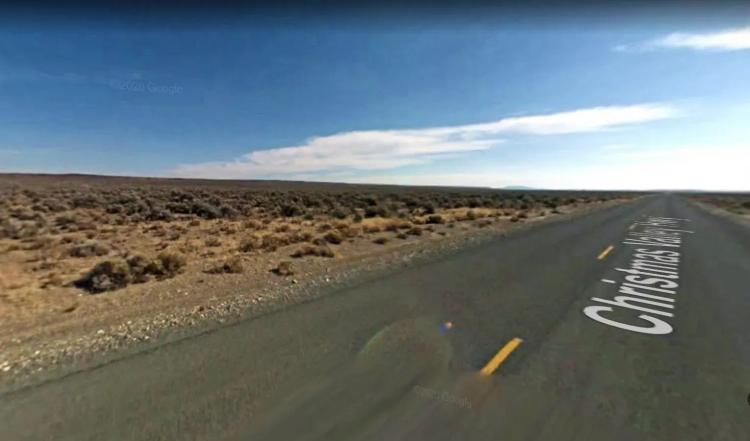 S. Central Oregon 20 Acres - Paved Christmas Valley HWY - Camping Permitted