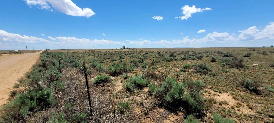 One Full Acre - 2WD Road - Corner Lot - Power